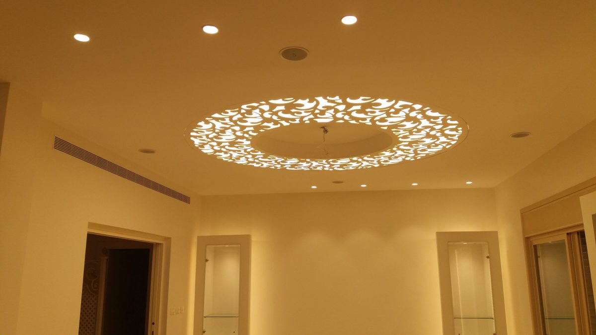 רמקולים שקועים בתקרה